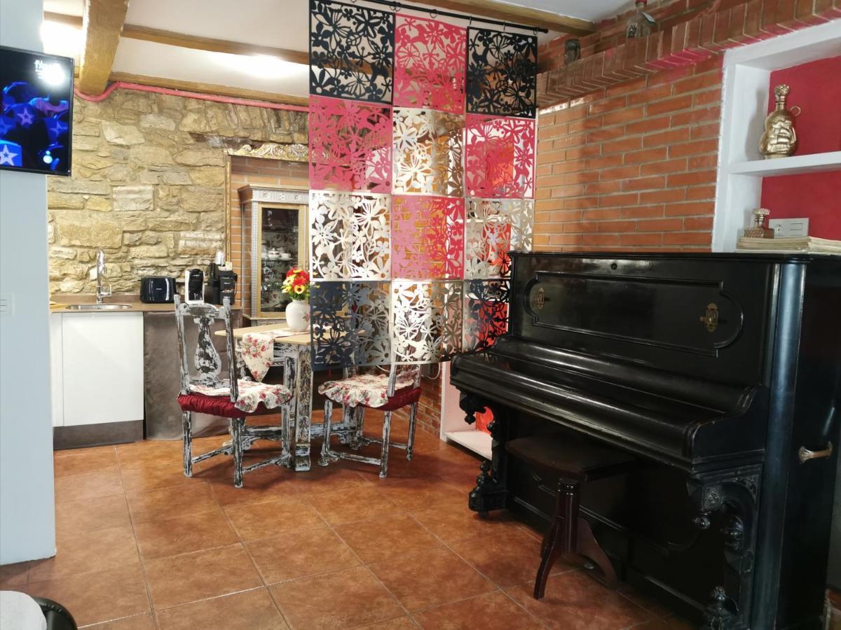 Turístico Somió, En El Camino De Santiago Del Norte Apartamento *